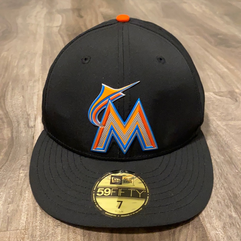 UniSex MLB Fitted Hat/Cap